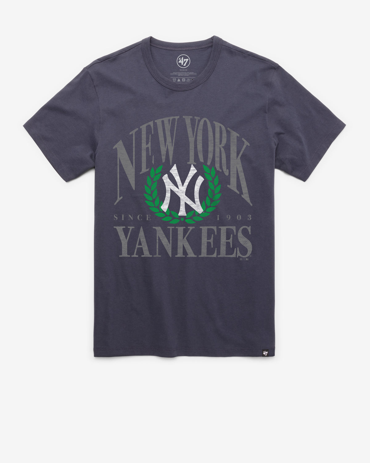 NEW YORK YANKEES PITCHOUT '47 FRANKLIN TEE